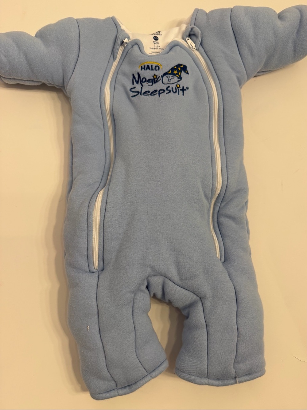 Halo Light Blue Magic Sleepsuit knit Sleep Sack
Size small 3-6 months
